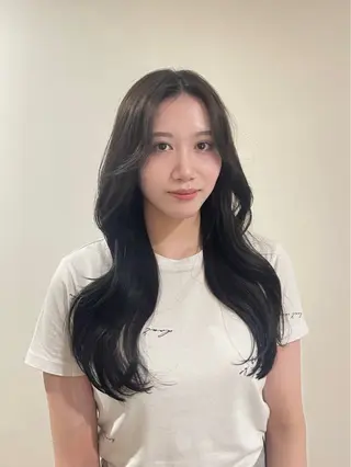 ロング 店長/レイヤーカット /大東悠生のヘアスタイル