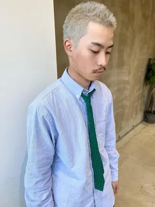 ショート ill副店長 立和田純也のヘアスタイル