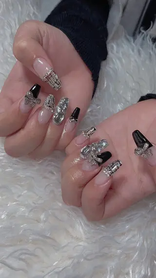 ネイル n o q r m. n a c h iのネイルデザイン