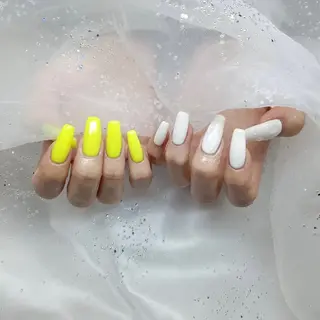 ネイル 金井 奈々のネイルデザイン