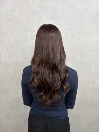 ロング カラー 倉澤 愛理のヘアスタイル