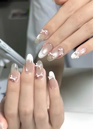 ネイル 高木 維麗絲のネイルデザイン