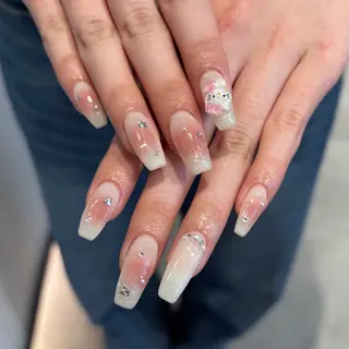 ネイル ガーリーネイル hiroka🩰🎀のネイルデザイン