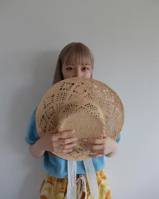 ミディアム カラー ブリーチカラーが人気 onnuのヘアスタイル