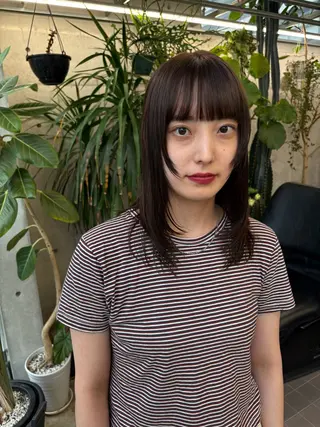 ミディアム カラー 似合わせカット レイヤーボブウルフのヘアスタイル