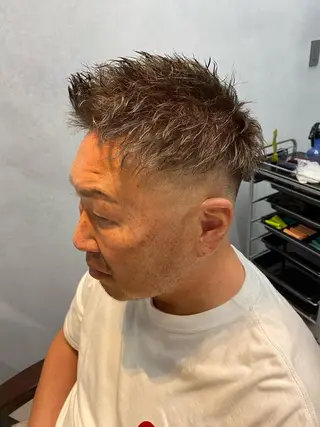 ショート メンズ ✨デザインカラー✨ ✂️kouki✂️のヘアスタイル
