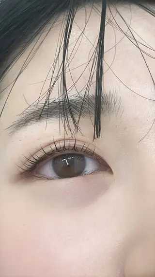 パーマ 愛ラッシュ AURAのマツエク・マツパデザイン