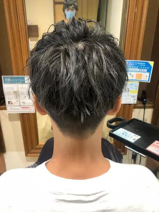 ショート カラー メンズ メンズパーマ/ スパイキー/神田正紀のヘアスタイル