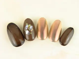 ネイル IWAMOTO Aのネイルデザイン