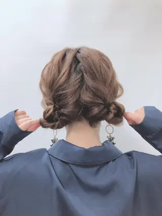 ヘアアレンジ 透明感カラー 山中のヘアスタイル