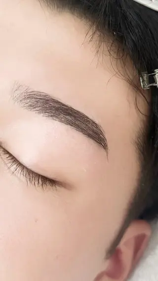 アイブロウ CERINA Miiのマツエク・マツパデザイン