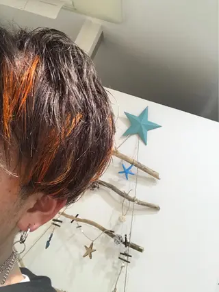 ショート カラー メンズ IwAsh中山所属・✂︎中山ブリーチ・ パーマ✂︎露木智也のヘアスタイル