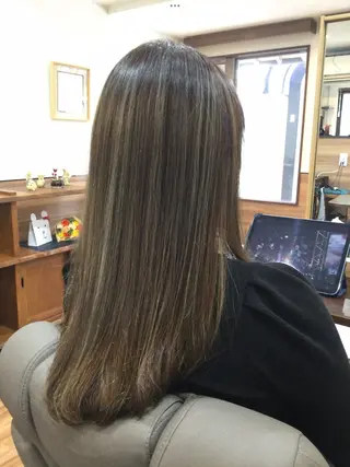 ロング カラー Annon プライベートサロンのヘアスタイル