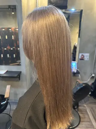 セミロング La  fith hair ponte 船橋店所属・宍倉 輝信のヘアスタイル