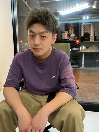 ショート メンズ ダメージレスブリーチ /艶髪/横須賀智也のヘアスタイル