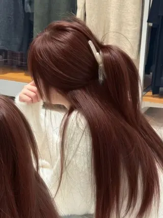 ロング カラー トレンド暖色ヘア🥀 miu🥀のヘアスタイル