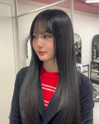 ロング カラー トレンドスタイル SAE🖤✨のヘアスタイル