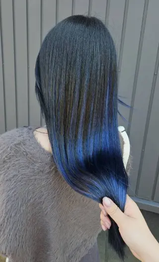 ロング カラー 関口 友菜のヘアスタイル