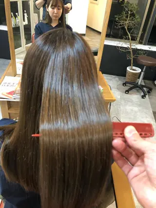 セミロング 髪質改善 Yoshiのヘアスタイル