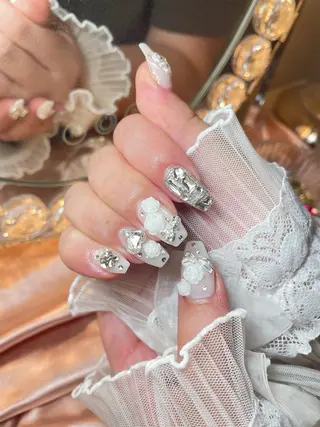 ネイル 23時まで❤︎韓国、 ワンホンネイルのネイルデザイン