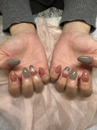 ネイル AOAQUA SHIORIのネイルデザイン