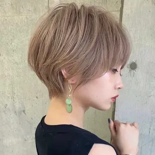 ショート Kanami/韓国風 /艶カラーのヘアスタイル