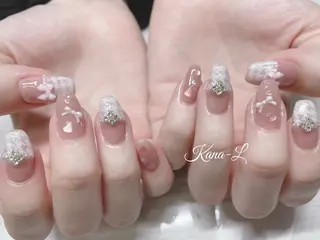 ネイル 芦辺 香奈のネイルデザイン