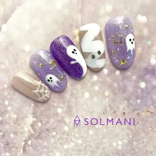 ネイル SOLMANI 予約担当のネイルデザイン