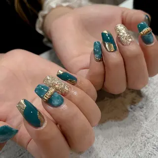 ネイル 黒沢 直子のネイルデザイン