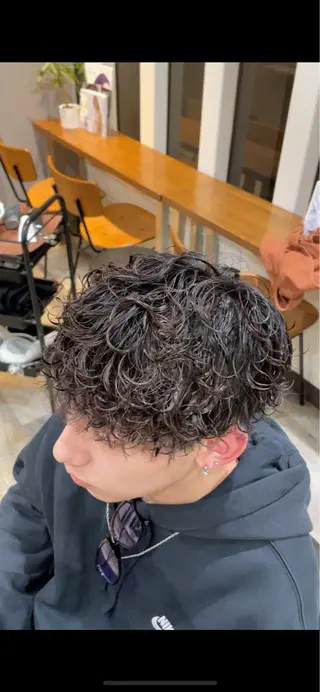 パーマ メンズ メンズパーマ特化 山﨑　歩のヘアスタイル