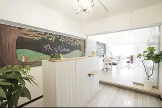 自爪とネイルケア専門サロン  プリナチュール名古屋店所属・いのうえ ひとみのネイルデザイン