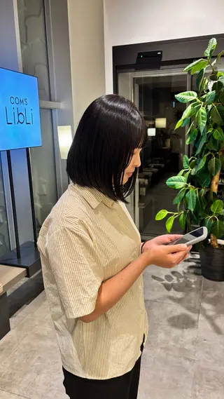 ミディアム COM’S Libli所属・com’sLibli 澤井凜のヘアスタイル