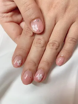 ネイル Cutil Nailsalon所属・Cutil. Nail🌈のネイルデザイン