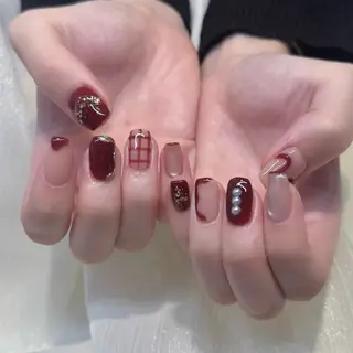 ネイル 新井 ひなののネイルデザイン