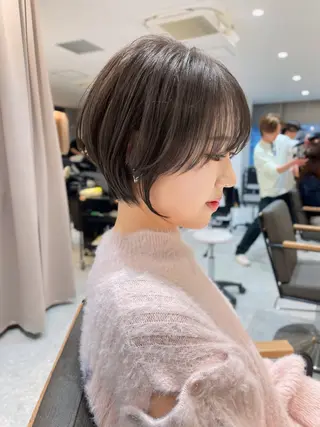 ショート カラー Aster れおんのヘアスタイル
