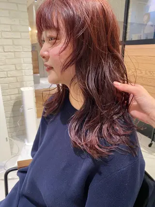 ロング カラー nana🦕 ハイライトベージュのヘアスタイル