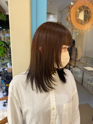 ミディアム CYAN.矢場町店所属・三代 ゆりあのヘアスタイル