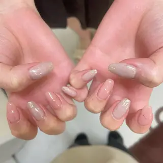 ネイル プラスネイル池袋所属・たかやま ひまりのネイルデザイン