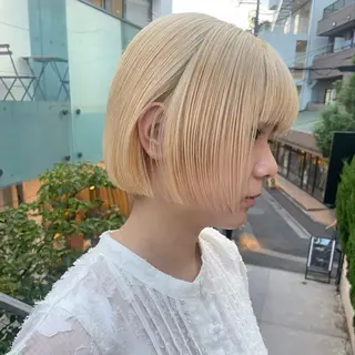 ショート カラー ボブハイトーン🦖 デザインMAMIのヘアスタイル