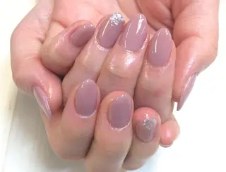 ネイル 新橋 ルキナ スタッフのネイルデザイン