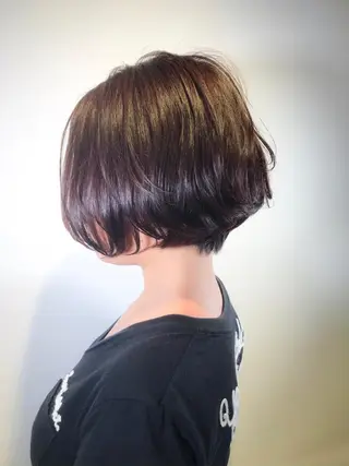 ショート カラー BIANCO北堀江 AKANEのヘアスタイル