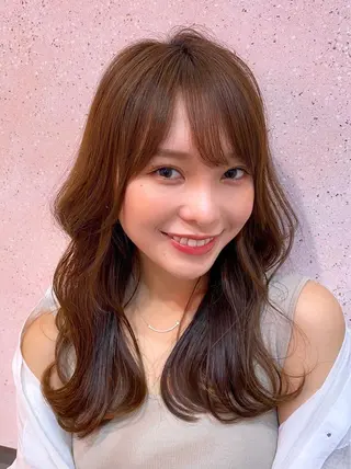 セミロング カラー 新宿/韓国風レイヤー 髪質改善/渋谷直樹のヘアスタイル