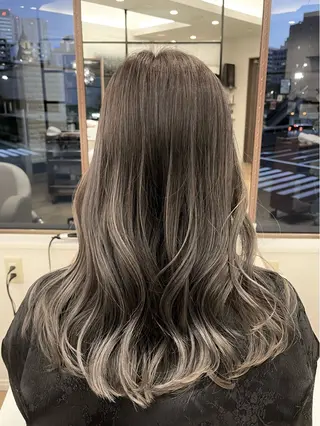 ロング カラー 韓国ヘア透明感カラー 大貫怜司のヘアスタイル
