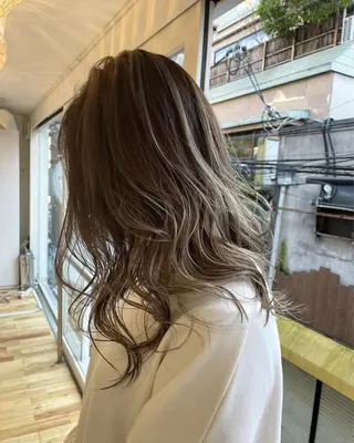 ミディアム カラー Tao所属・藤川 大智のヘアスタイル