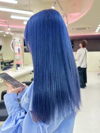 ロング カラー ヘアアレンジ 艶カラー/ハイトーン /レイヤーカットのヘアスタイル