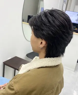 ショート パーマ ヘアアレンジ メンズ メンズウルフ/ 毛流れ/AOTOのヘアスタイル