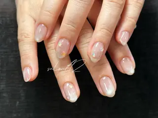ネイル salonAZ トップネイリストのネイルデザイン
