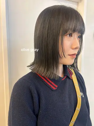 ミディアム レイヤーカット/ 透明感カラーmikuのヘアスタイル