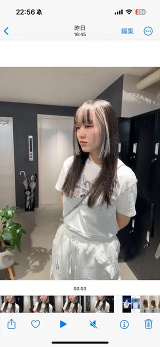 カラー ヒガシ サヨのヘアスタイル