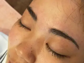 アイブロウ 眉毛サロン eyeroomEの眉毛・アイブロウイメージ